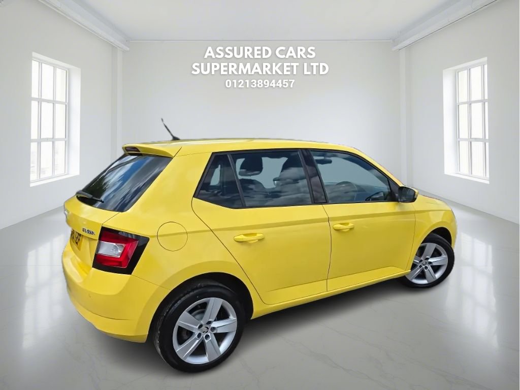 Used Skoda Fabia 2015 for sale - 76139479: Photo 4