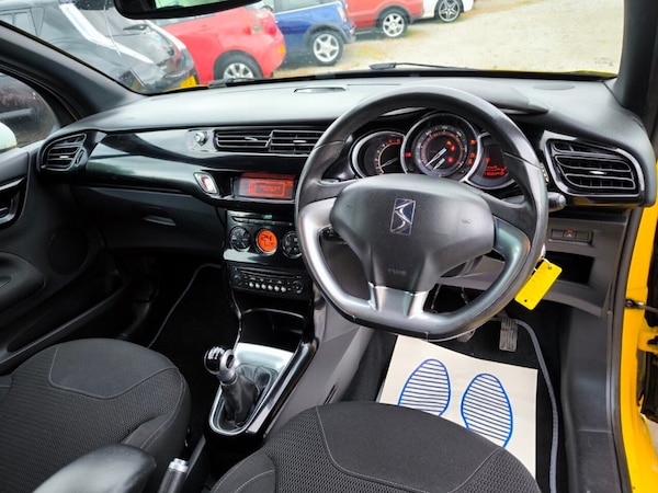 Used Citroen DS3 2010 for sale - 76178545: Photo 4