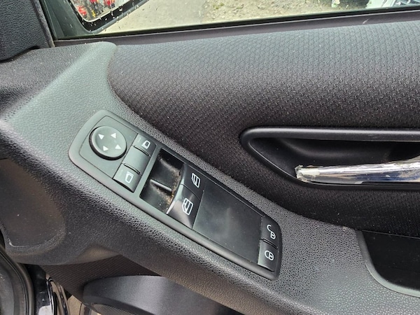 Used Mercedes-Benz A-Class 2007 for sale - 76139513: Photo 17