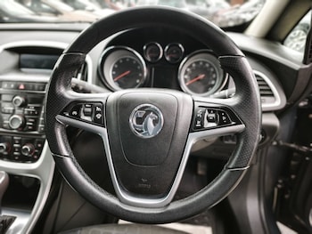 Used Vauxhall Astra GTC 2014 for sale - 76546852: Photo