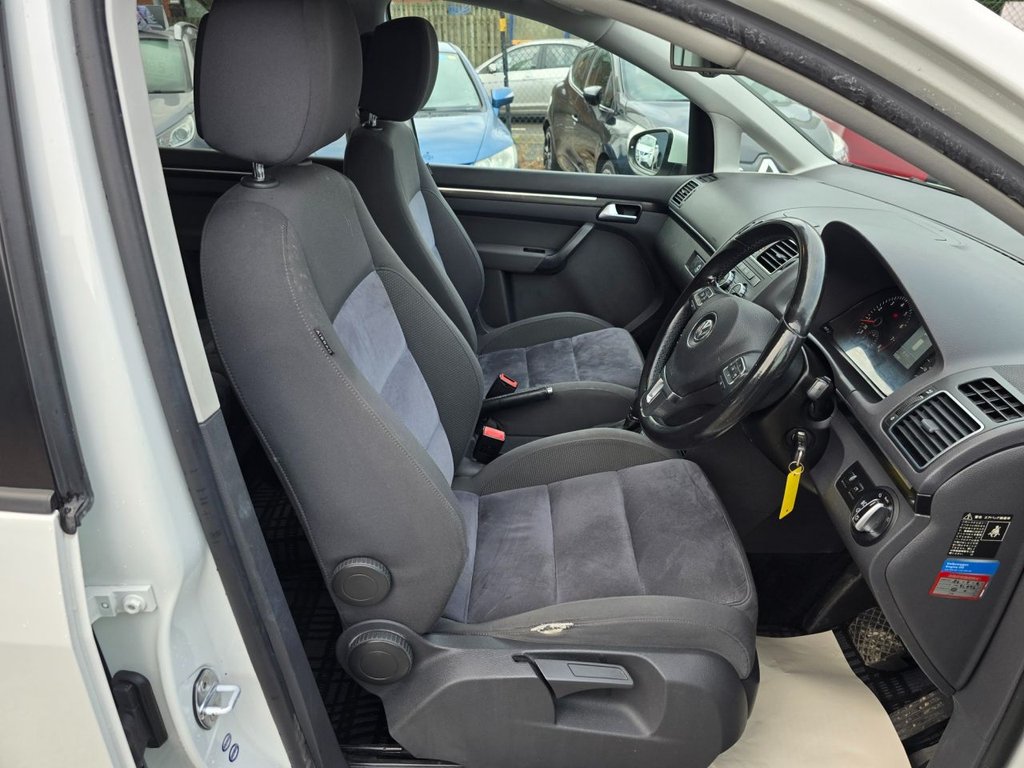 Used Volkswagen Touran 2014 for sale - 76841598: Photo 11