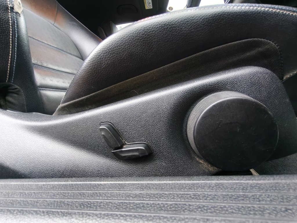 Used Mercedes-Benz C Class 2015 for sale - 77226931: Photo 18