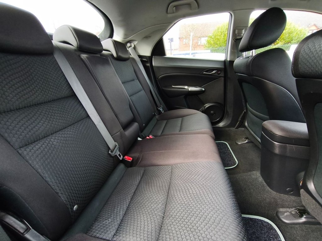 Used Honda Civic 2010 for sale - 77226992: Photo 11