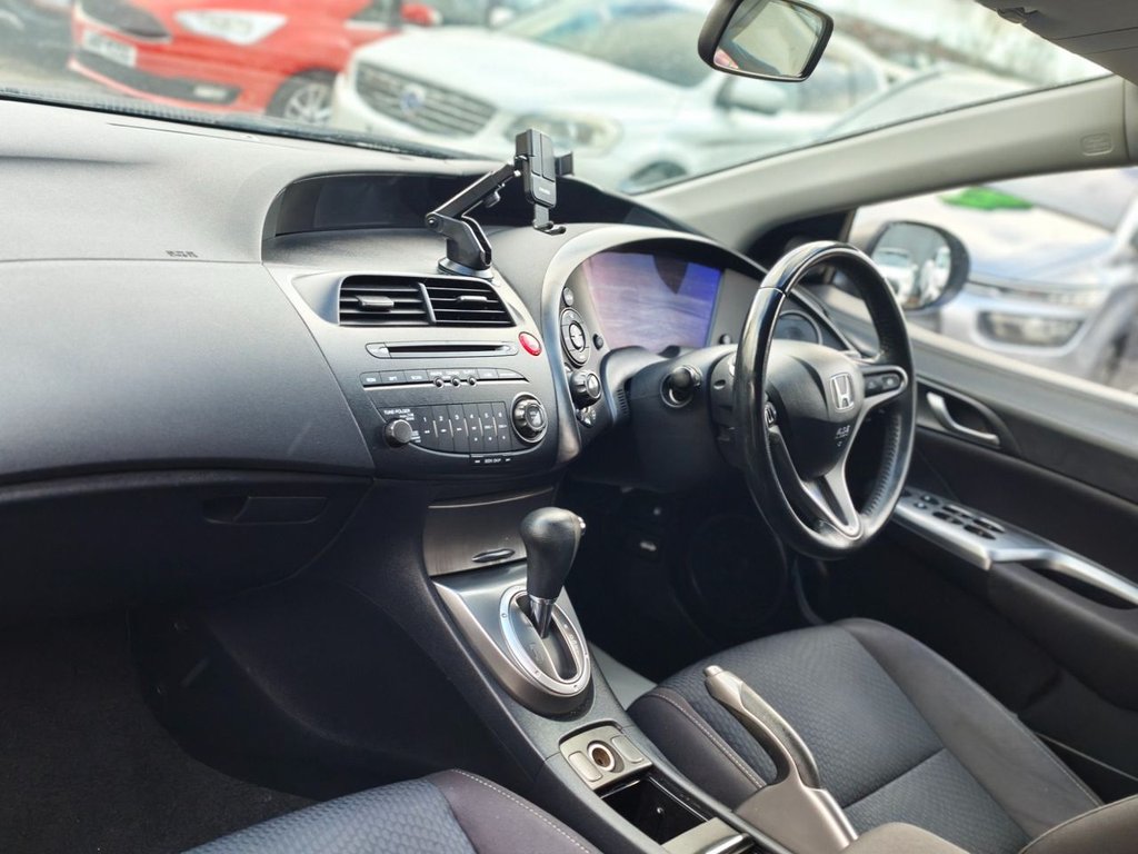 Used Honda Civic 2010 for sale - 77226992: Photo 7