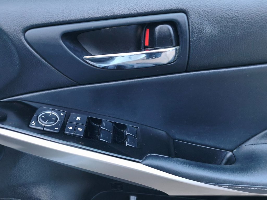Used Lexus IS 2015 for sale - 76914773: Photo 17