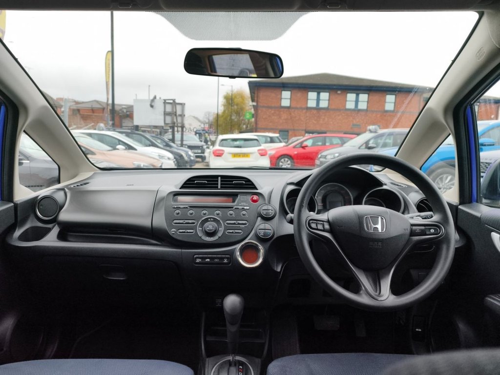 Used Honda Jazz 2012 for sale - 76725089: Photo 7