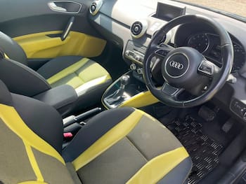 Used Audi A1 2011 for sale - 79642666: Photo