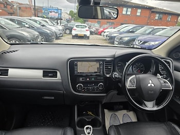Used Mitsubishi Outlander 2015 for sale - 79177973: Photo
