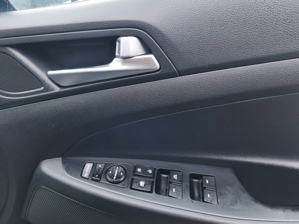 Used Hyundai TUCSON 2017 for sale - 76552095: Photo 19