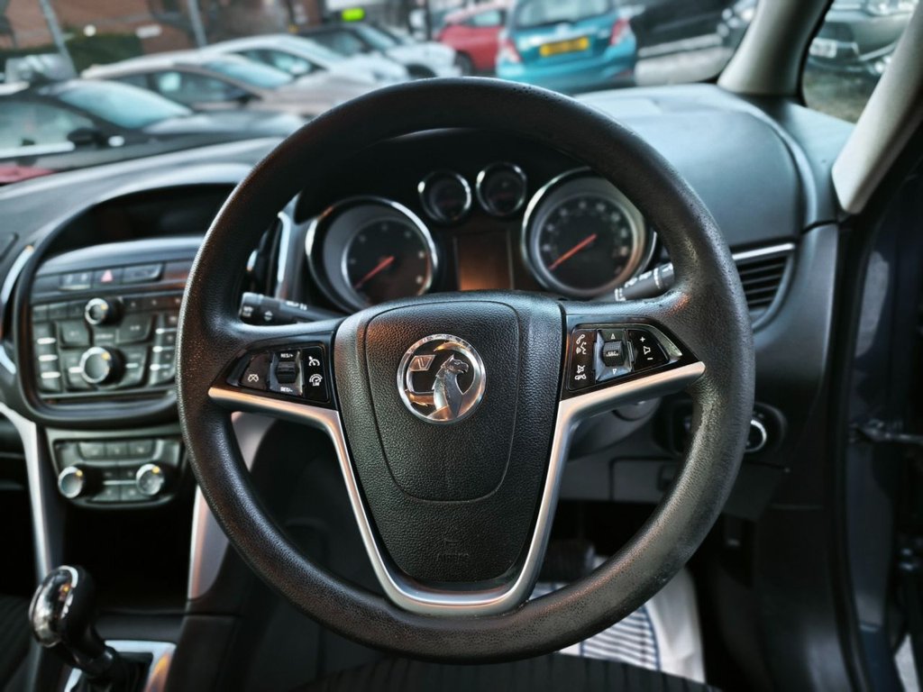 Used Vauxhall Zafira 2014 for sale - 76574791: Photo 3