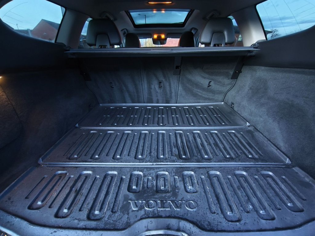 Used Volvo XC60 2015 for sale - 76768486: Photo 17