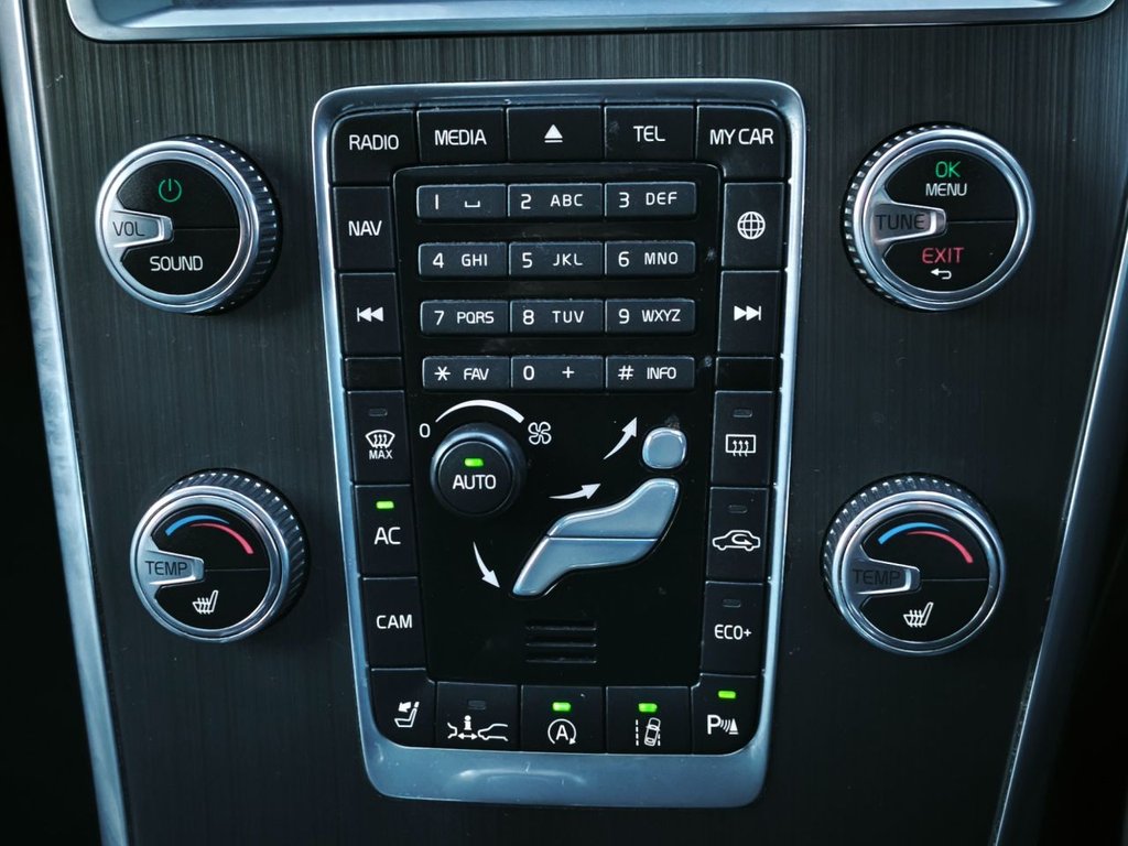 Used Volvo XC60 2015 for sale - 76768486: Photo 22