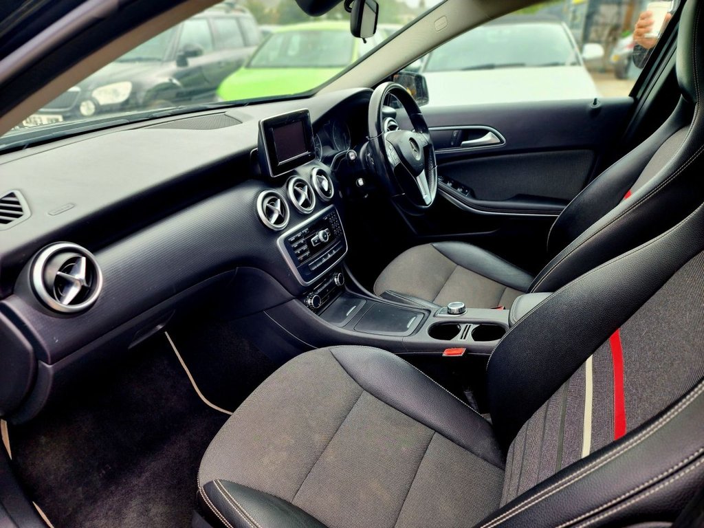 Used Mercedes-Benz A-Class 2014 for sale - 76665429: Photo 16