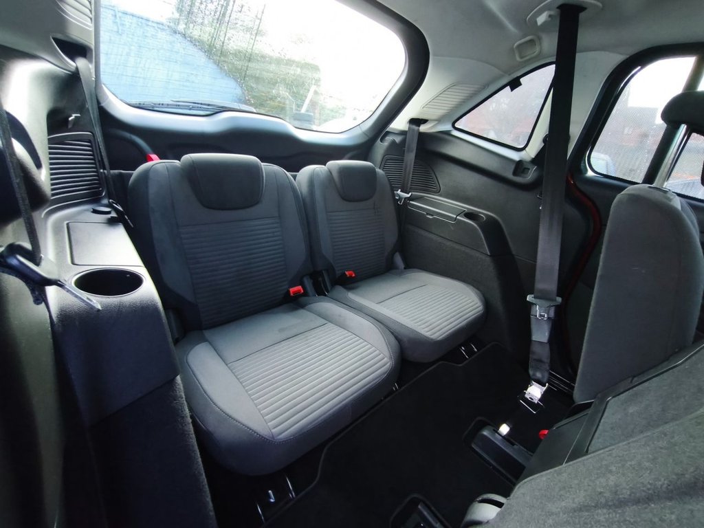 Used Ford Grand C-Max 2017 for sale - 76788092: Photo 17