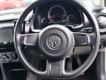 Used Volkswagen up! 2014 for sale - 78543850: Photo