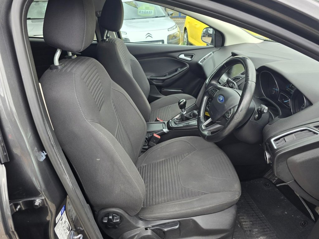 Used Ford Focus 2015 for sale - 76139495: Photo 15