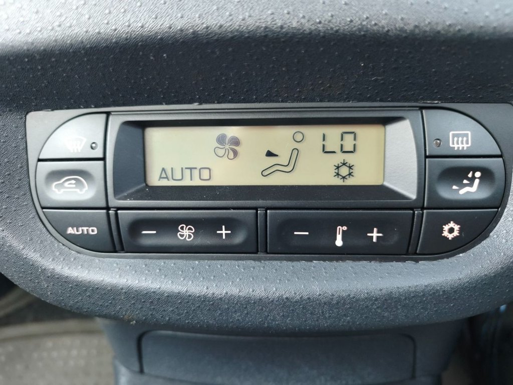 Used Citroen C3 2003 for sale - 76345283: Photo 19