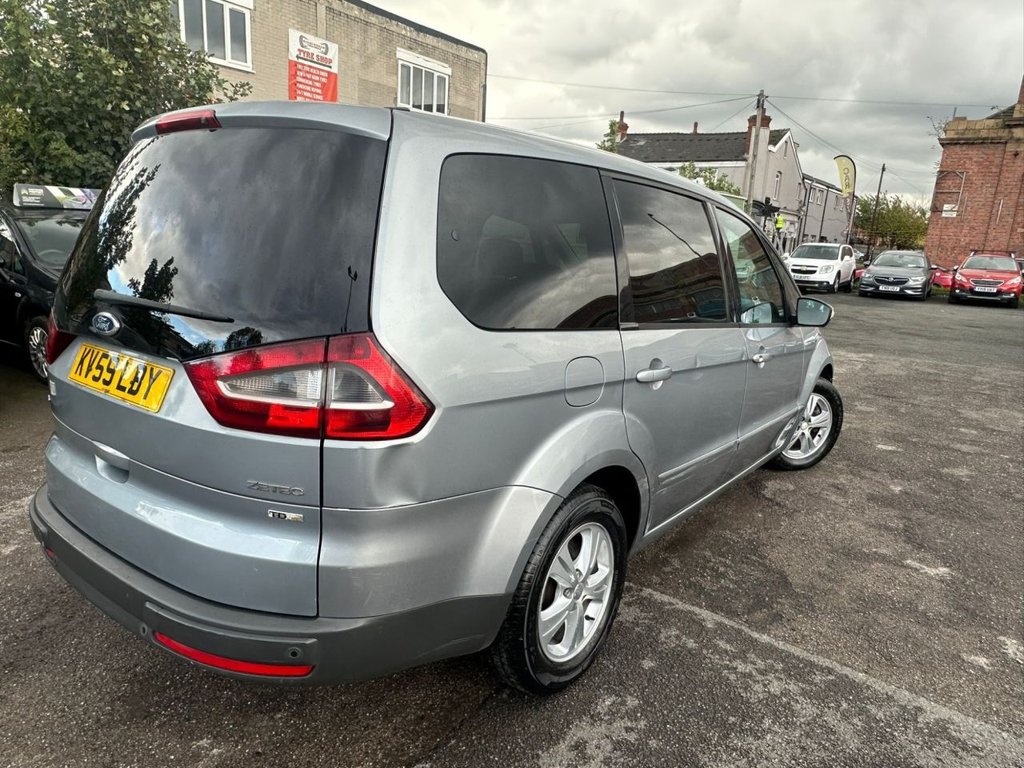 Used Ford Galaxy 2009 for sale - 76368249: Photo 4