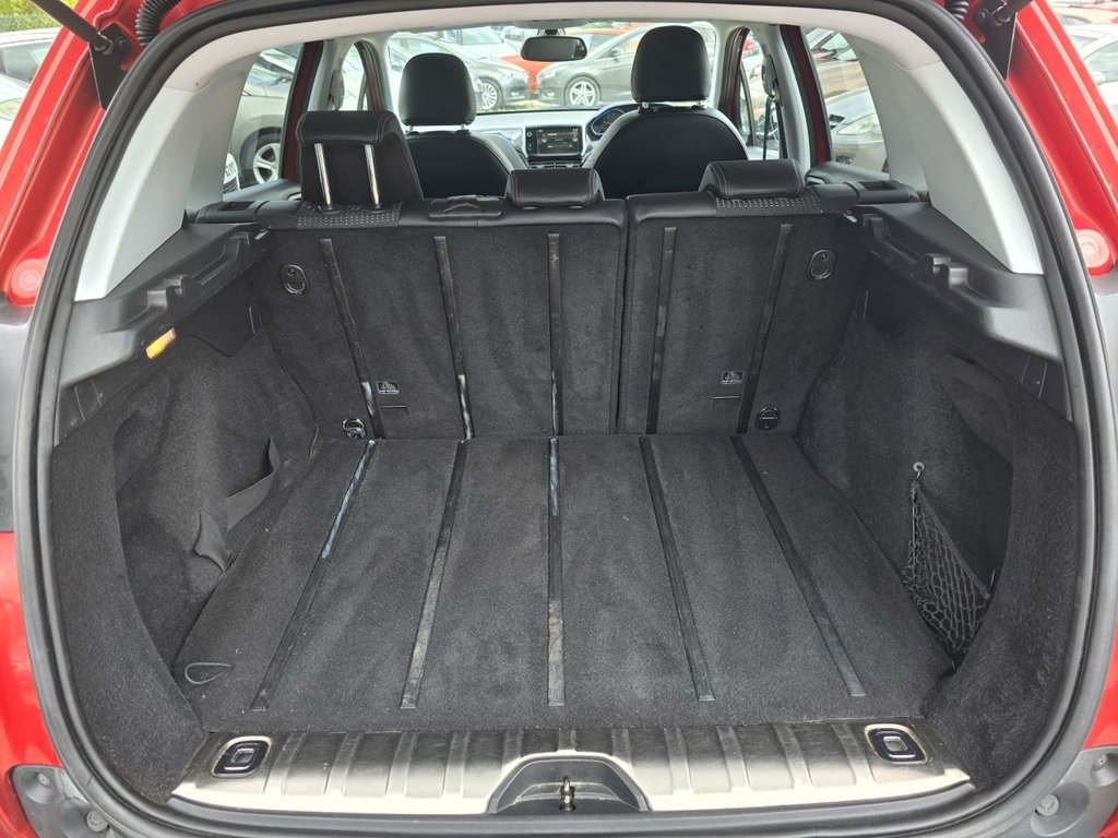 Used Peugeot 2008 2015 for sale - 76139508: Photo 23