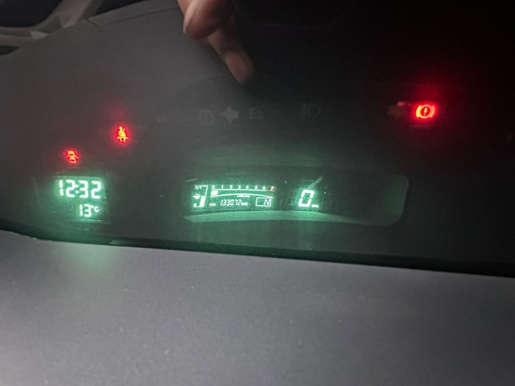 Used Toyota Yaris 2006 for sale - 76510236: Photo 13