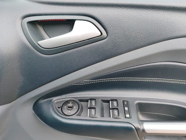 Used Ford Grand C-Max 2014 for sale - 76202647: Photo 21