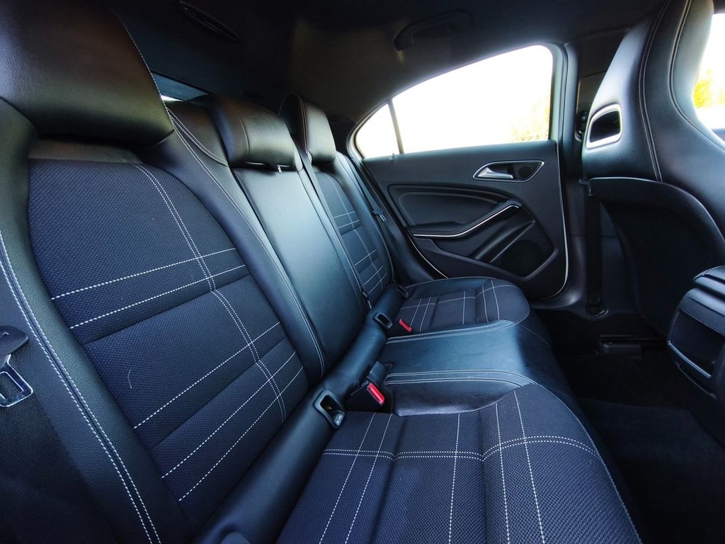 Used Mercedes-Benz A-Class 2014 for sale - 76710745: Photo 11