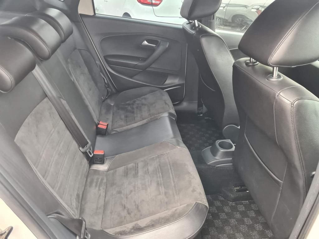 Used Volkswagen Polo 2012 for sale - 76139458: Photo 21