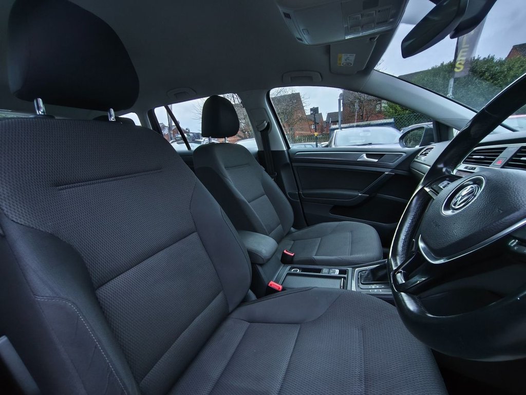 Used Volkswagen Golf 2017 for sale - 76856348: Photo 10