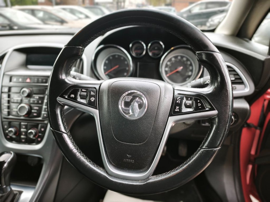 Used Vauxhall Astra 2014 for sale - 76595987: Photo 3