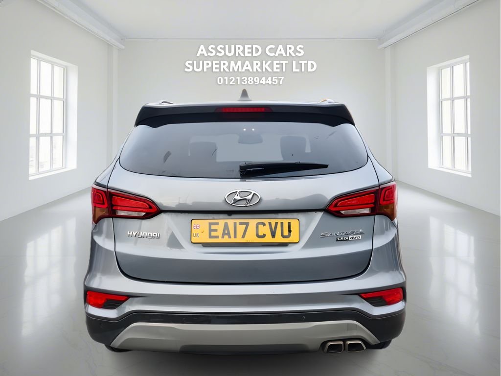 Used Hyundai Santa Fe 2017 for sale - 76856337: Photo 15