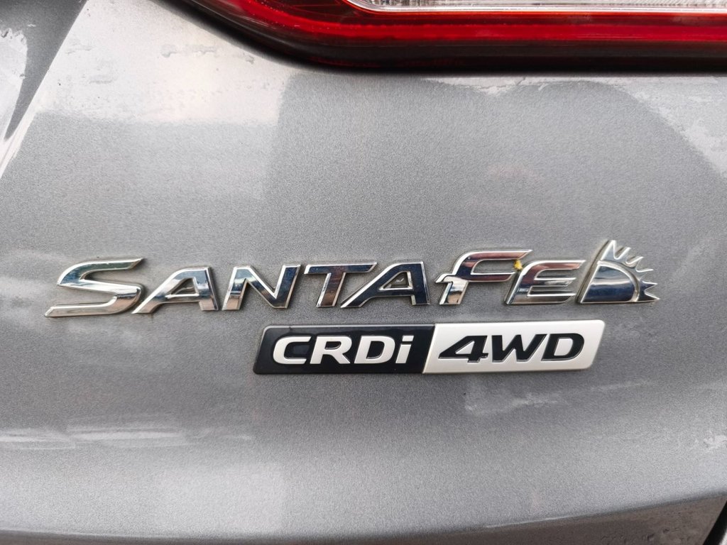 Used Hyundai Santa Fe 2017 for sale - 76856337: Photo 18