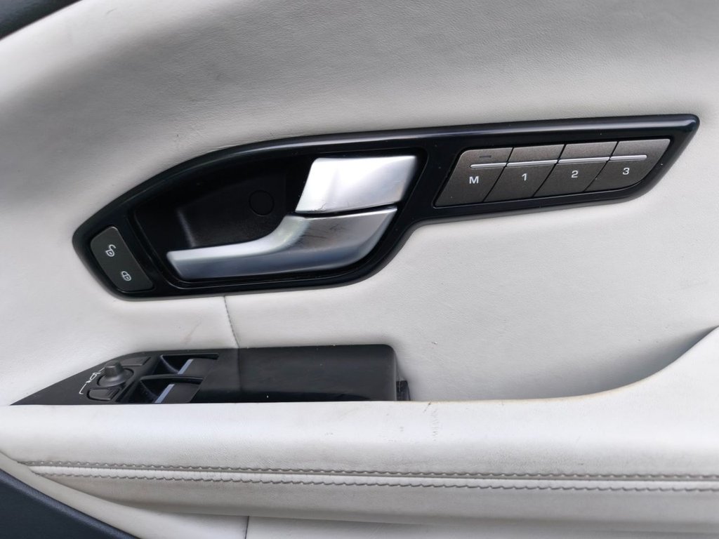 Used Land Rover Range Rover Evoque 2017 for sale - 76604722: Photo 17