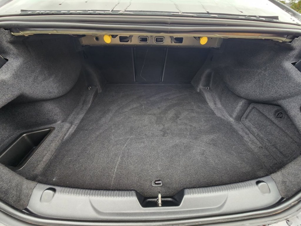 Used Jaguar XE 2015 for sale - 76139490: Photo 21