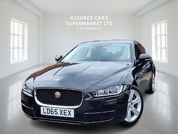 Used Jaguar XE 2015 for sale - 76139490: Photo 2