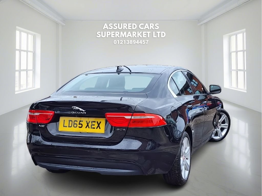 Used Jaguar XE 2015 for sale - 76139490: Photo 4