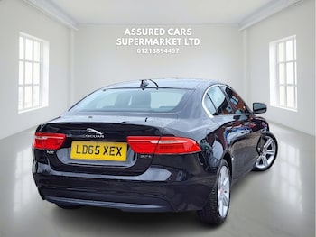 Used Jaguar XE 2015 for sale - 76139490: Photo 4