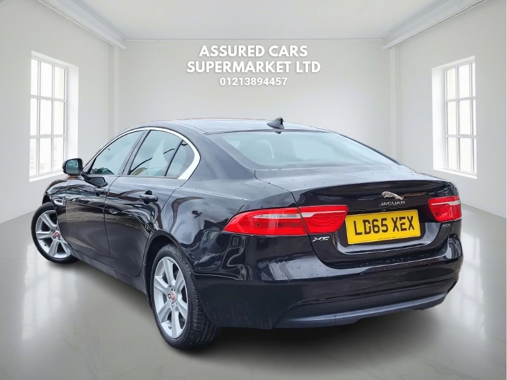 Used Jaguar XE 2015 for sale - 76139490: Photo 5