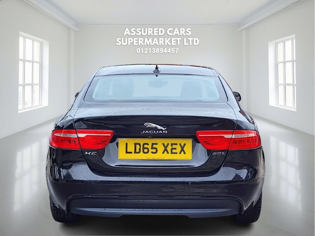 Used Jaguar XE 2015 for sale - 76139490: Photo 9