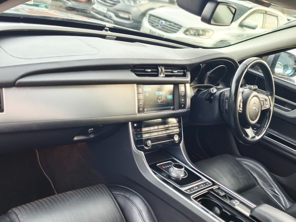 Used Jaguar XF 2015 for sale - 77226853: Photo 13