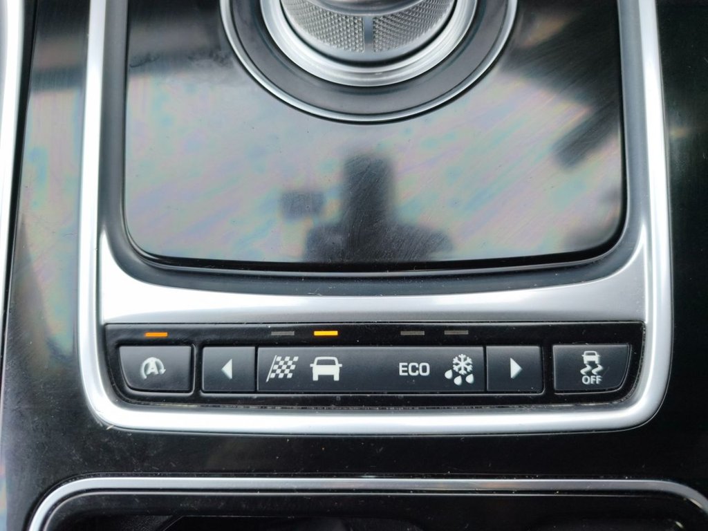 Used Jaguar XF 2015 for sale - 77226853: Photo 23