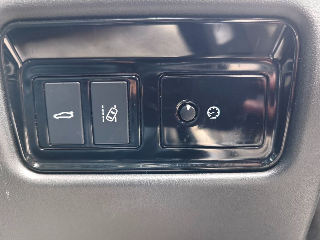 Used Jaguar XF 2015 for sale - 77226853: Photo 24