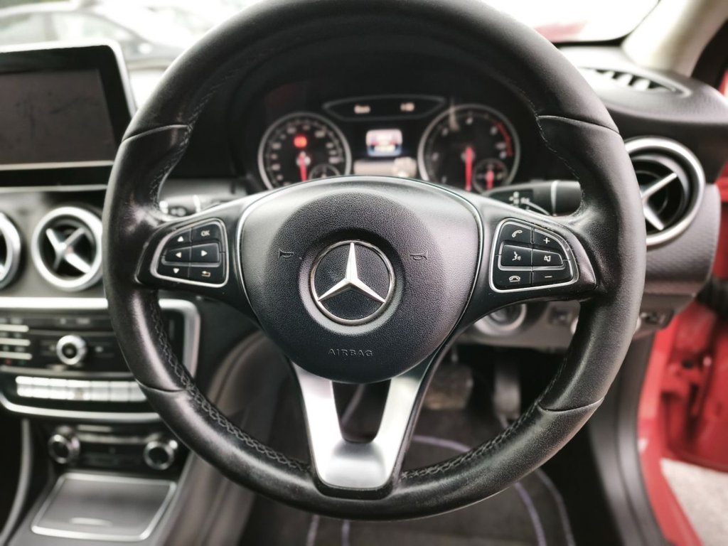 Used Mercedes-Benz A-Class 2016 for sale - 76710941: Photo 3