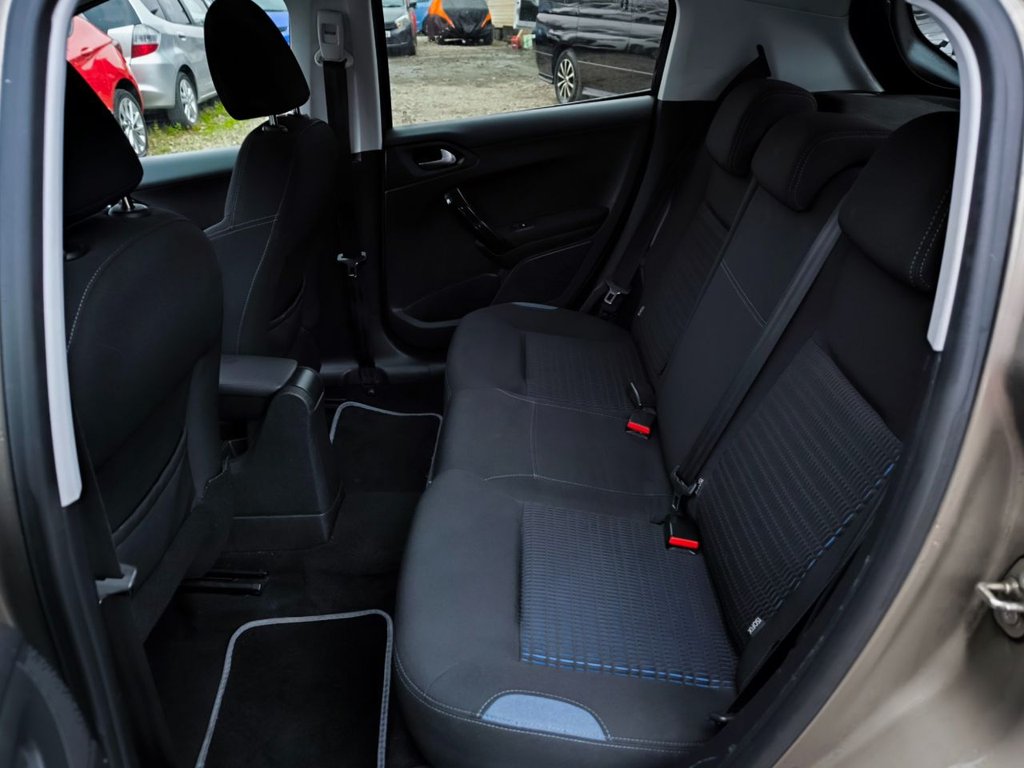 Used Peugeot 208 2013 for sale - 76139444: Photo 22