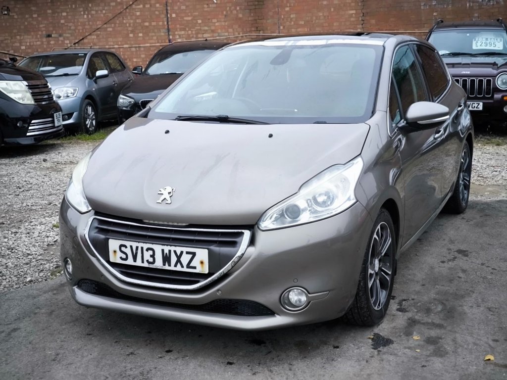 Used Peugeot 208 2013 for sale - 76139444: Photo 28