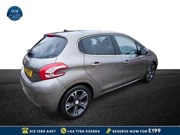 Used Peugeot 208 2013 for sale - 76139444: Photo 8
