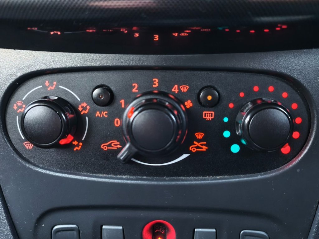 Used Dacia Sandero 2017 for sale - 77226784: Photo 21