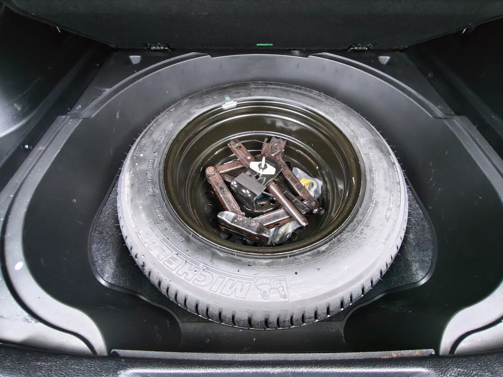 Used Jeep Cherokee 2015 for sale - 76856331: Photo 21