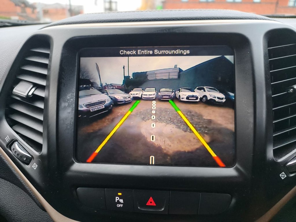 Used Jeep Cherokee 2015 for sale - 76856331: Photo 23