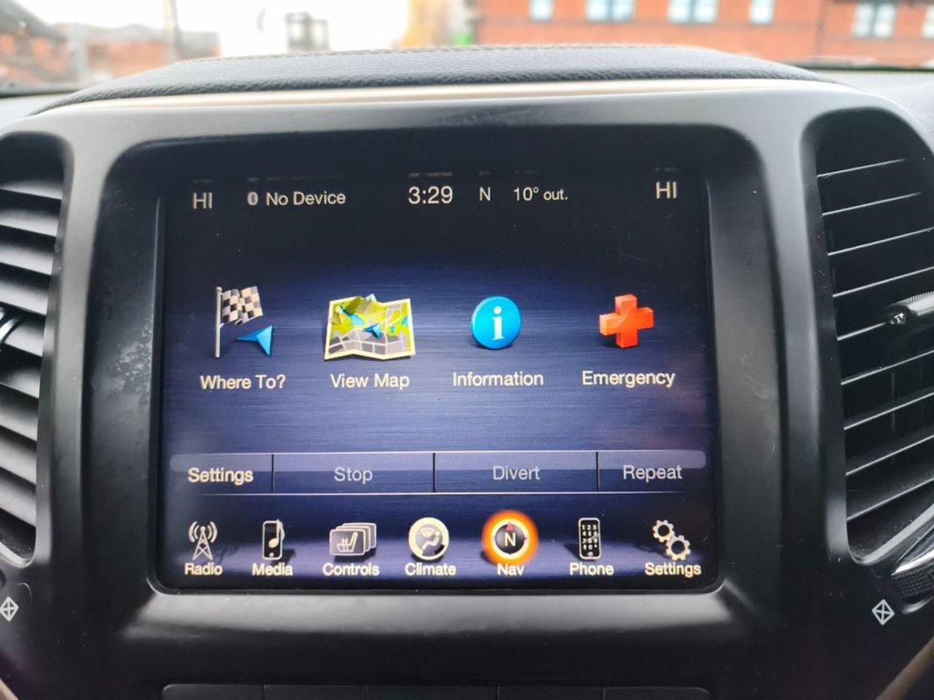 Used Jeep Cherokee 2015 for sale - 76856331: Photo 24