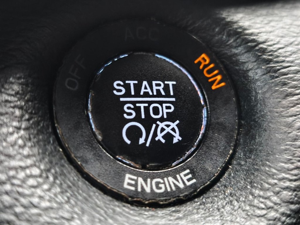 Used Jeep Cherokee 2015 for sale - 76856331: Photo 26